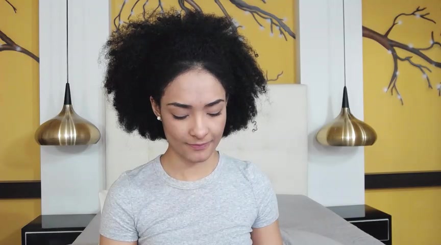 NaomiFonter Webcam Video